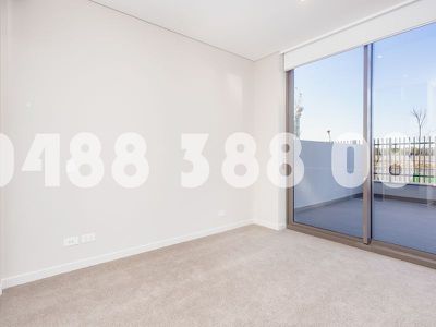 C305 / 26 Footbridge Boulevard, Wentworth Point