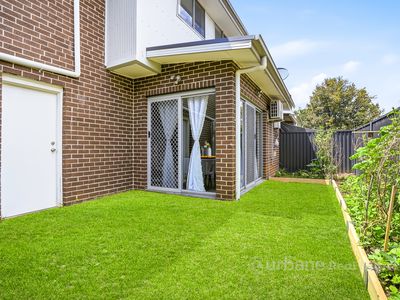 2 / 74 Irwin Street, Werrington