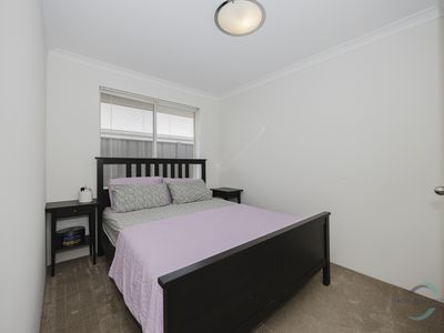 68 Leschenault Loop, Banksia Grove