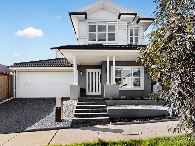 7 Cummins Street, Officer