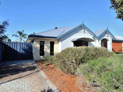15 Conostylis Parade , Baldivis