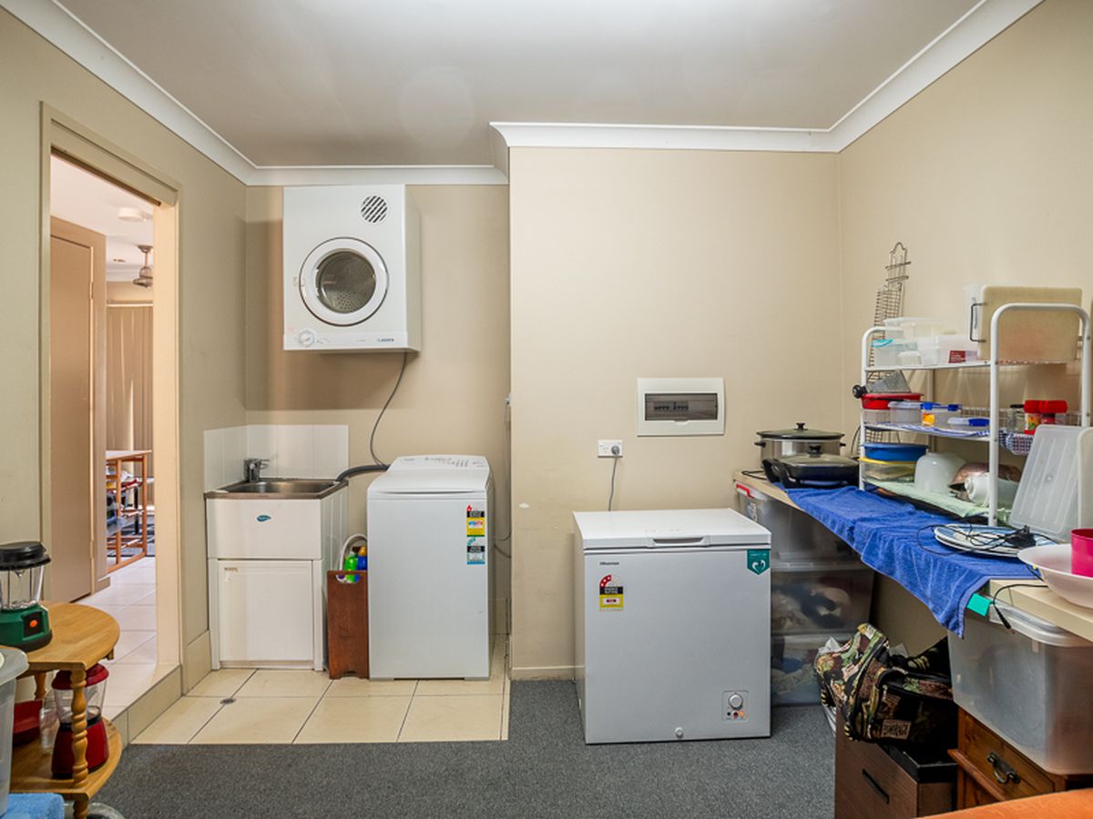 4 / 52 Shell Street, Urangan