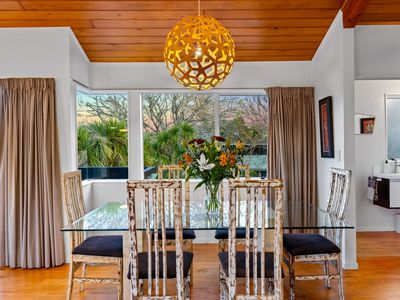 2/962 Beach Road, Torbay