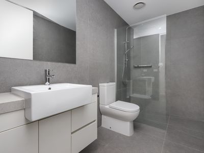 303 / 222 Buckley Street, Essendon