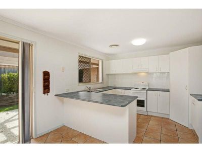 2 Monk Place, Tewantin