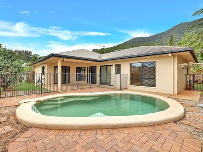 32 Lillipilli Street, Redlynch