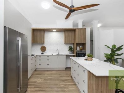 8 Hallett Close, Douglas