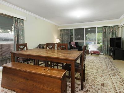 40 Waimarie Drive, Mount Waverley