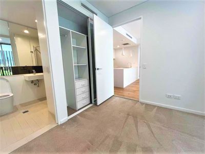 3312 / 2 Rothschild Avenue, Rosebery