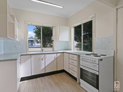 2 Fifth Avenue, Toukley