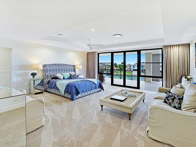 201-205 Monaco Street, Broadbeach Waters