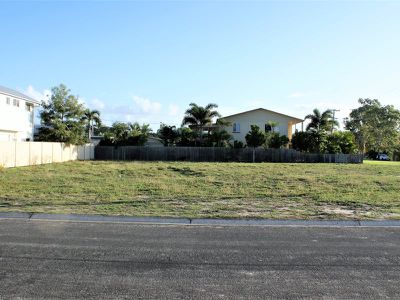 13 Oak Street, Woodgate