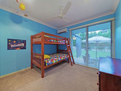 2 Hepburn Close, Wakerley