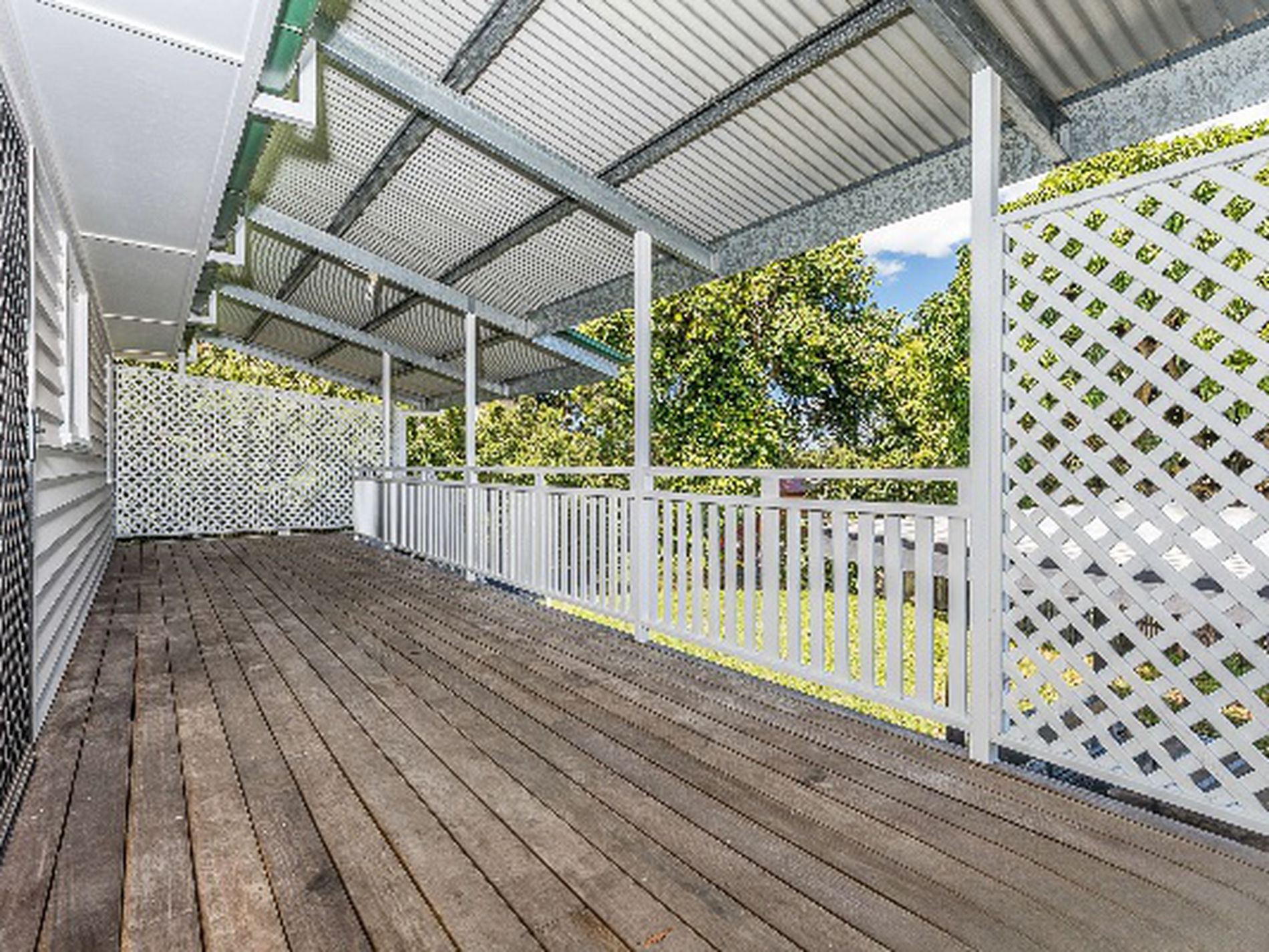 442 Robinson Road West, Geebung