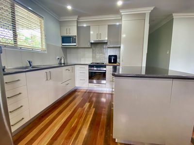 11 Albert Street, Churchill