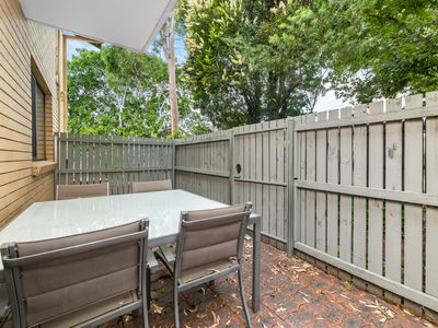 5 / 5 Ada Street, Taringa