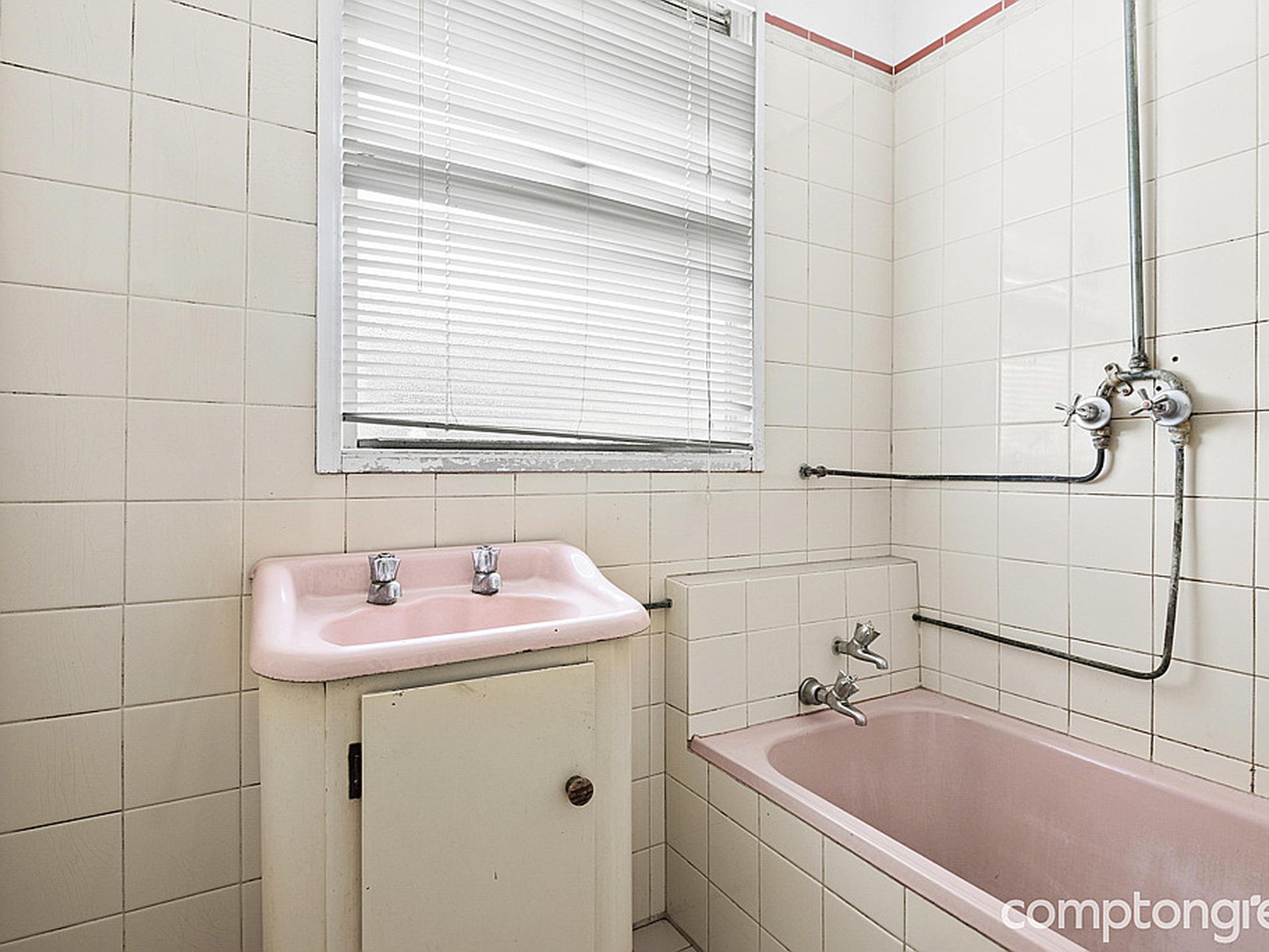 11b Granault Parade, Corio