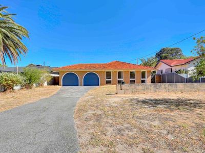 14 Waratah Drive, Camillo