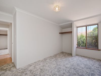 21 Mapstone Gardens, Murdoch