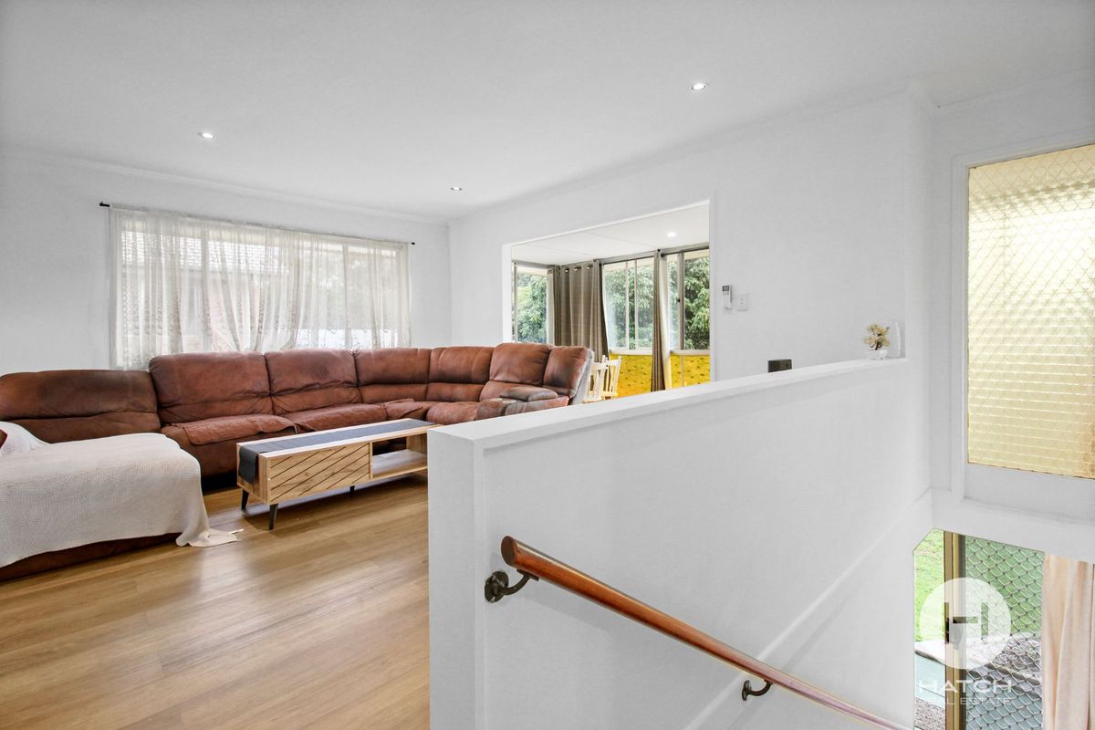 Spacious Furnished Family Home with Pool, Solar and Multiple Living Zones  🏡☀️