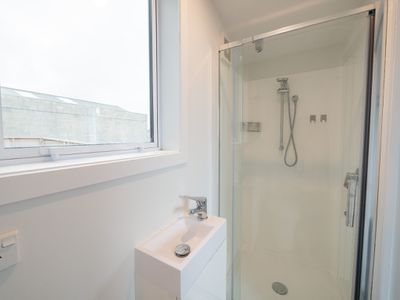 24 Dundonald Street, Tainui