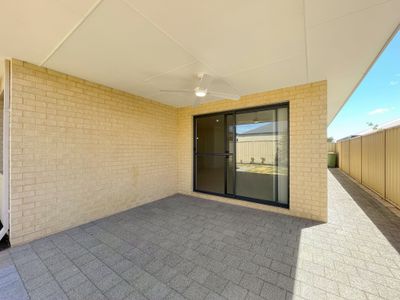 14 McIntosh Street, Hammond Park