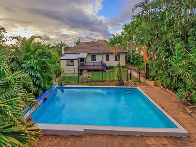 307 Chatsworth Rd, Coorparoo