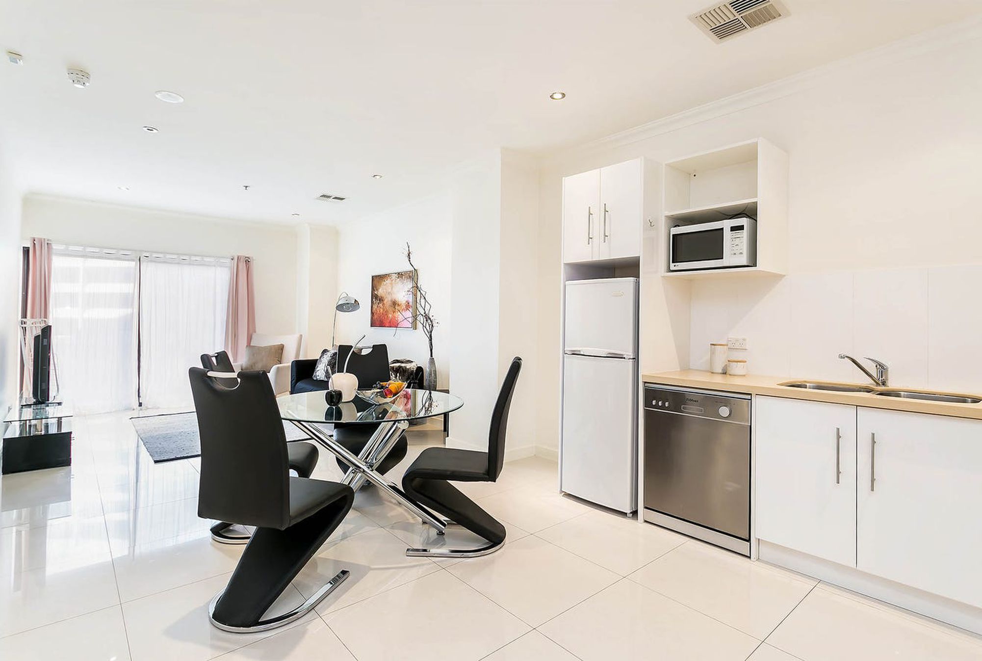 1002 / 39 Grenfell Street, Adelaide