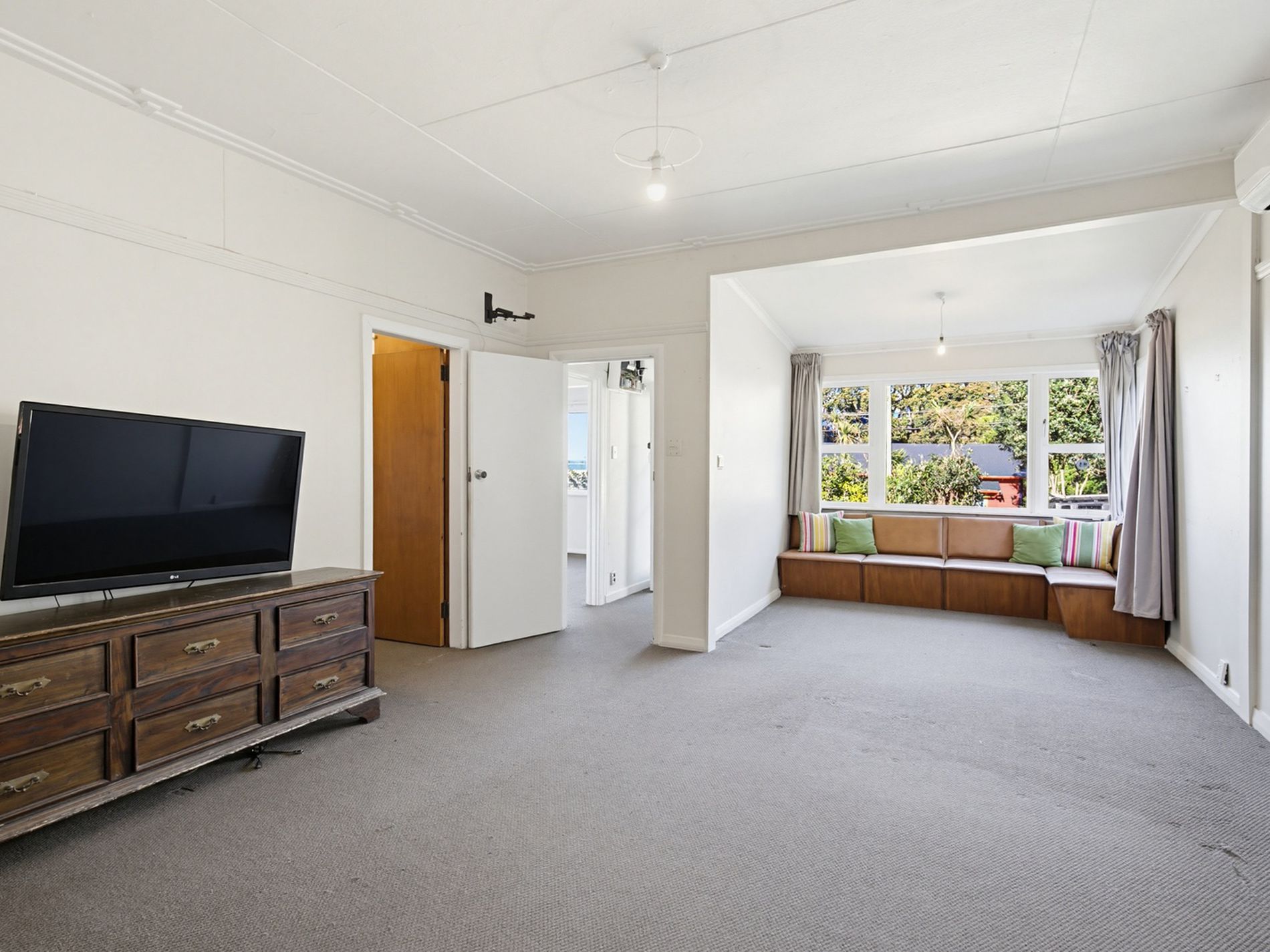 14 Cave Road, Houghton Bay