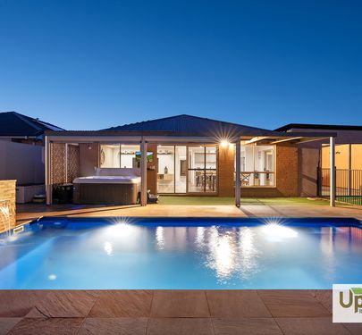 32 Trainers Way, Clyde North