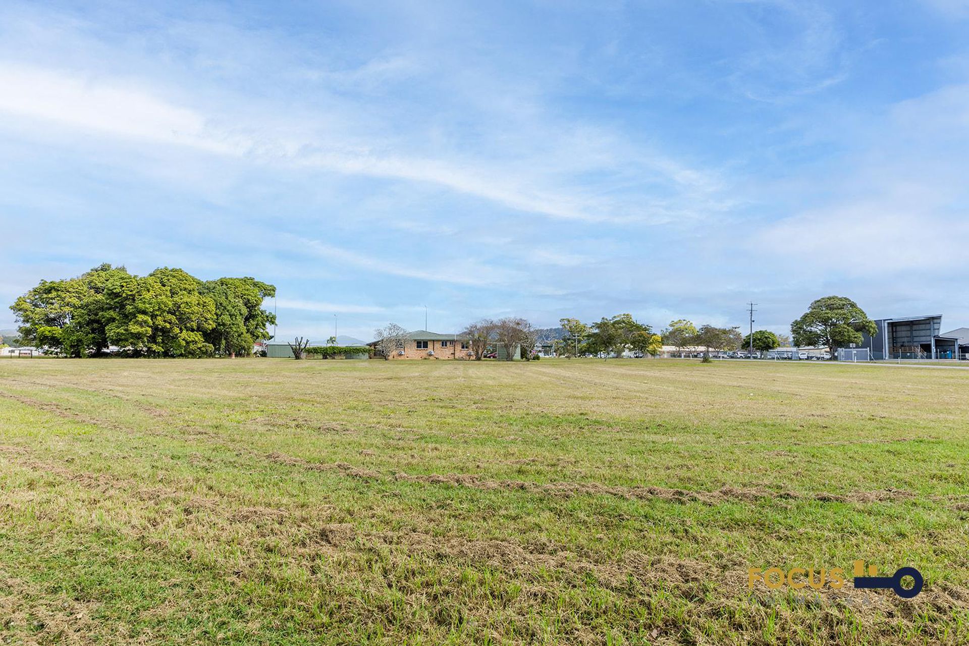 126 Beach Rd, Sarina