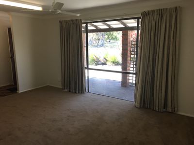 31a Birdwood Circus, Bicton