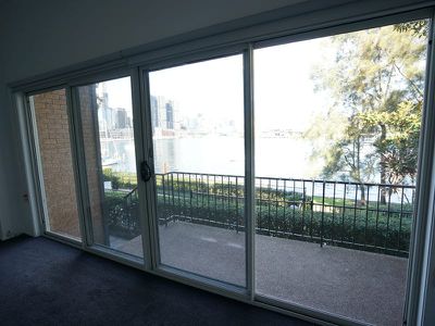 21 / 14 Hosking Street, Balmain East
