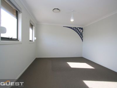 34 Greater Circuit, Bass Hill