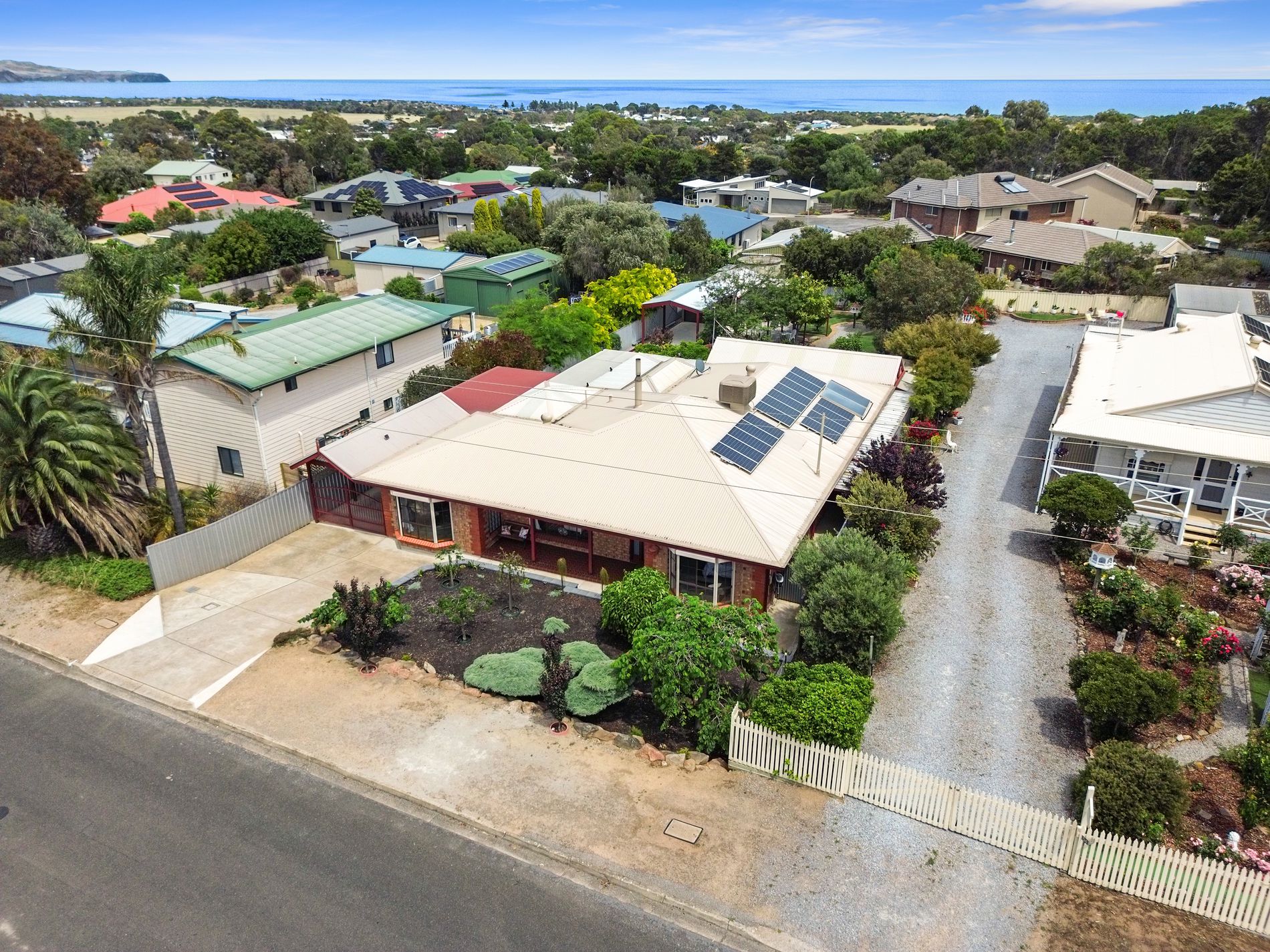 52 Norman Avenue, Normanville