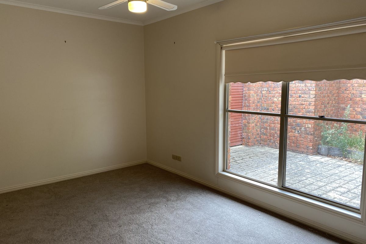 1a Somerset Crescent, Mansfield