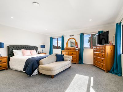 13 Onemana Way, Te Atatu Peninsula