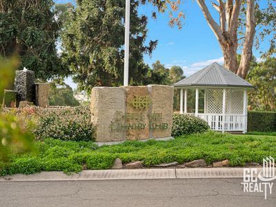 327 / 3 Gerbera Place, Kellyville