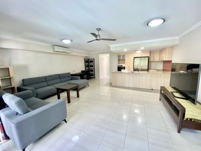 25 / 242 Grafton Street, Cairns North