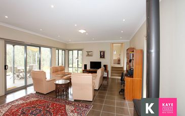 2 Brennan Avenue, Beaconsfield Upper
