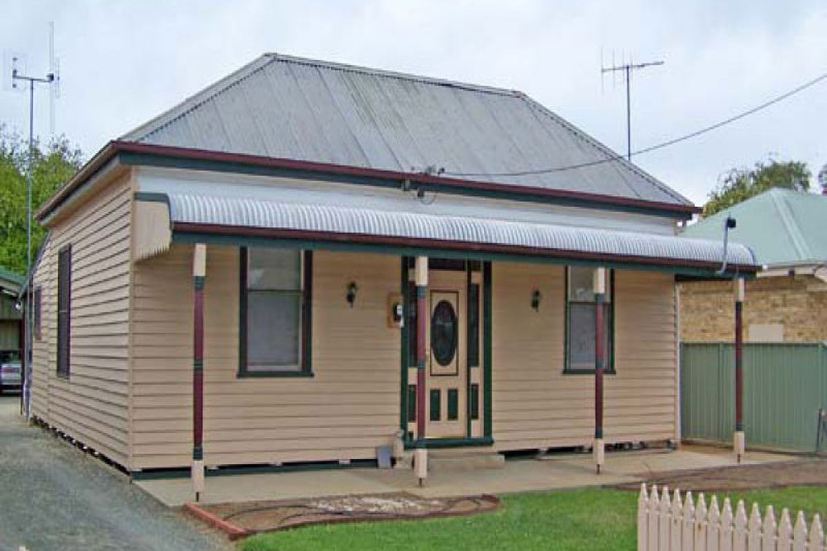 13 Saunders Street, Kyabram