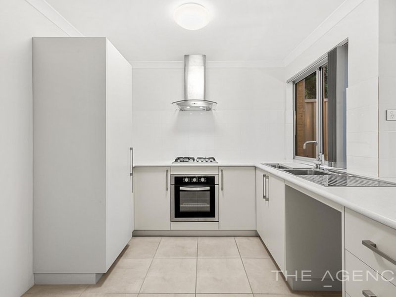 3 / 383 Carrington Street, Hamilton Hill