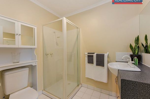 28 / 24 The Ridge, Roxburgh Park