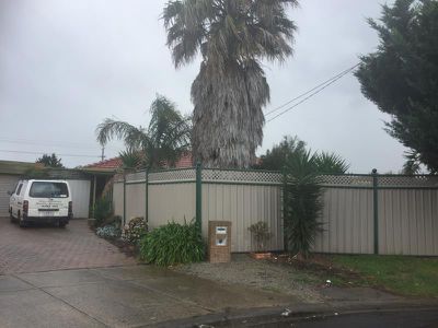 2 Thistle Close, Hoppers Crossing