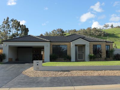 28 WHISTLER CONCOURSE, Wodonga