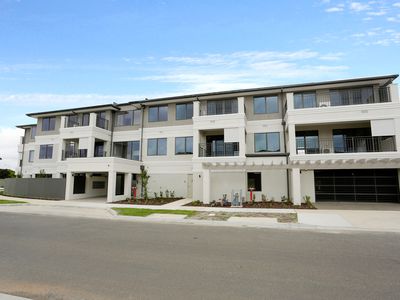 103 / 3 Billy Buttons Drive, Narre Warren