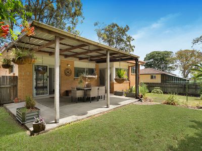 34 Binnalong Street, Rochedale South