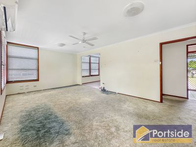 24 Pershing Place, Tanilba Bay