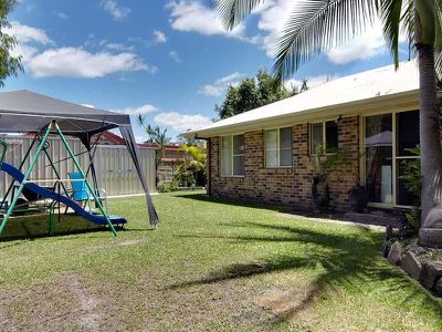 6 Troon Court, Tewantin