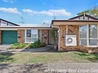 2 / 81 Old College Road, Gatton